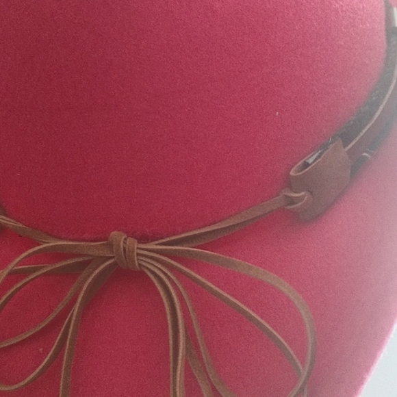 New Pink Unisex Western Cowboy Outback Boho Hat with Steer Head Tie Band - Picture 11 of 13